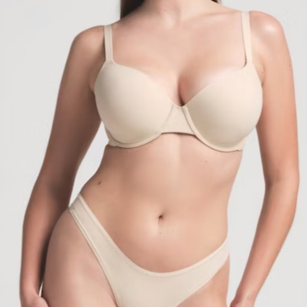 Skims Women's Fits Everybody T-Shirt Demi Bra Sand 32DD